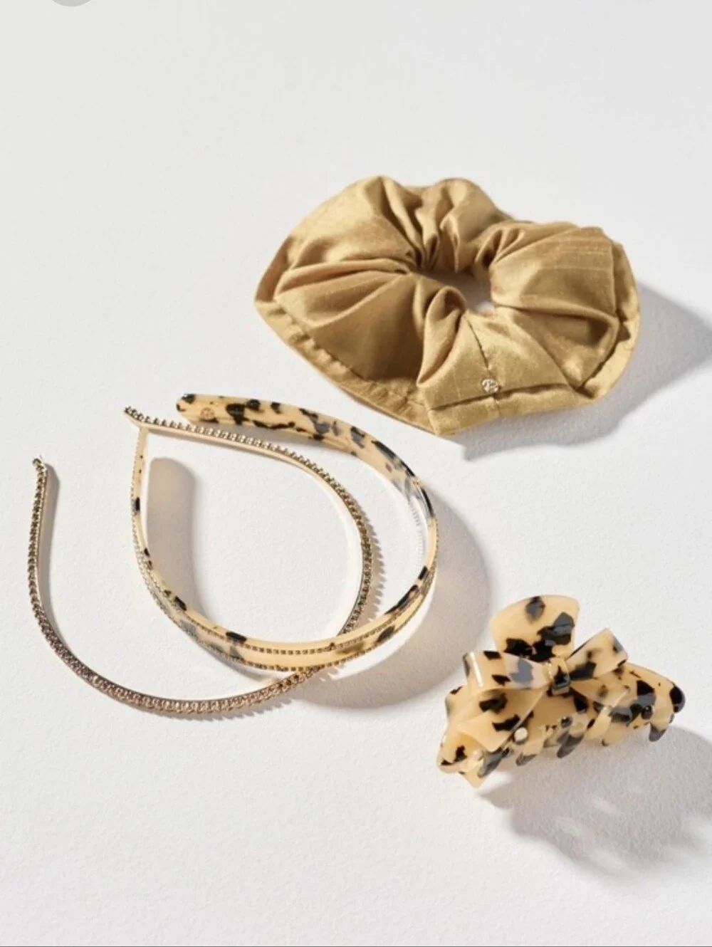 Anthropologie Violet & Brooks Everyday Essentials Hair Accessory Gift Box